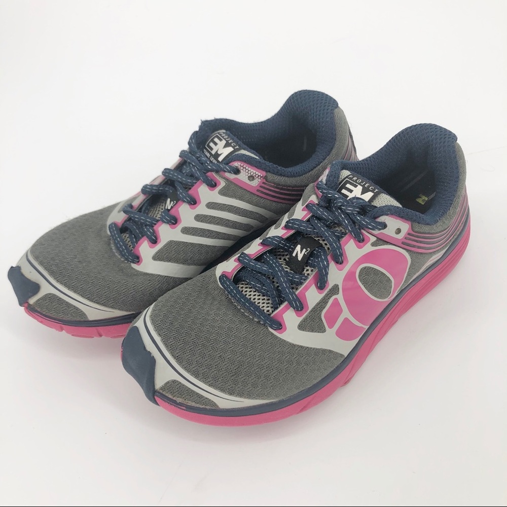 Pearl Izumi Girl’s/ Women’s Gray/Pink Running Shoe